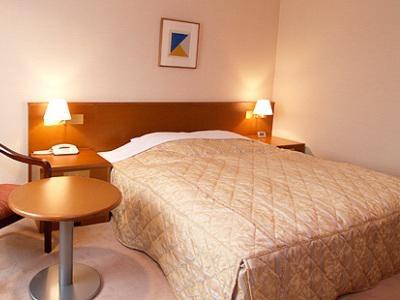 Hotel Pearl City Kurosaki Kitakyushu Buitenkant foto